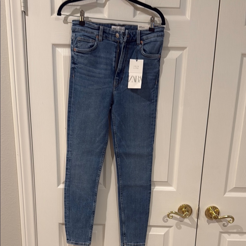 NWT Zara Women's Vintage Skinny Blue Jeans